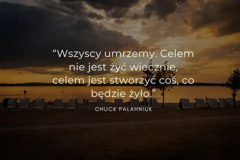 Zachód słońca nad jeziorem, idealne tło dla mądrych cytatów do zdjęć: "Celem jest stworzyć coś, co będzie żyło.